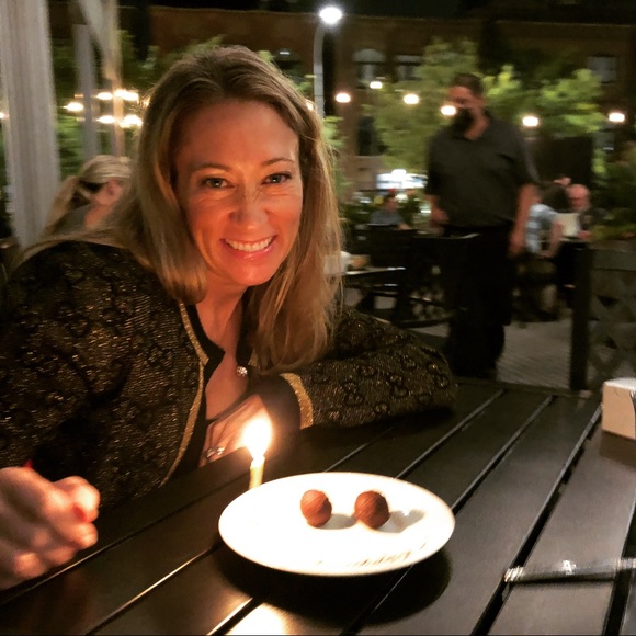 WELCOME! Nice to meet you! I ACCEPT MOST OFFERS! Try me!! - Picture 11 of 16